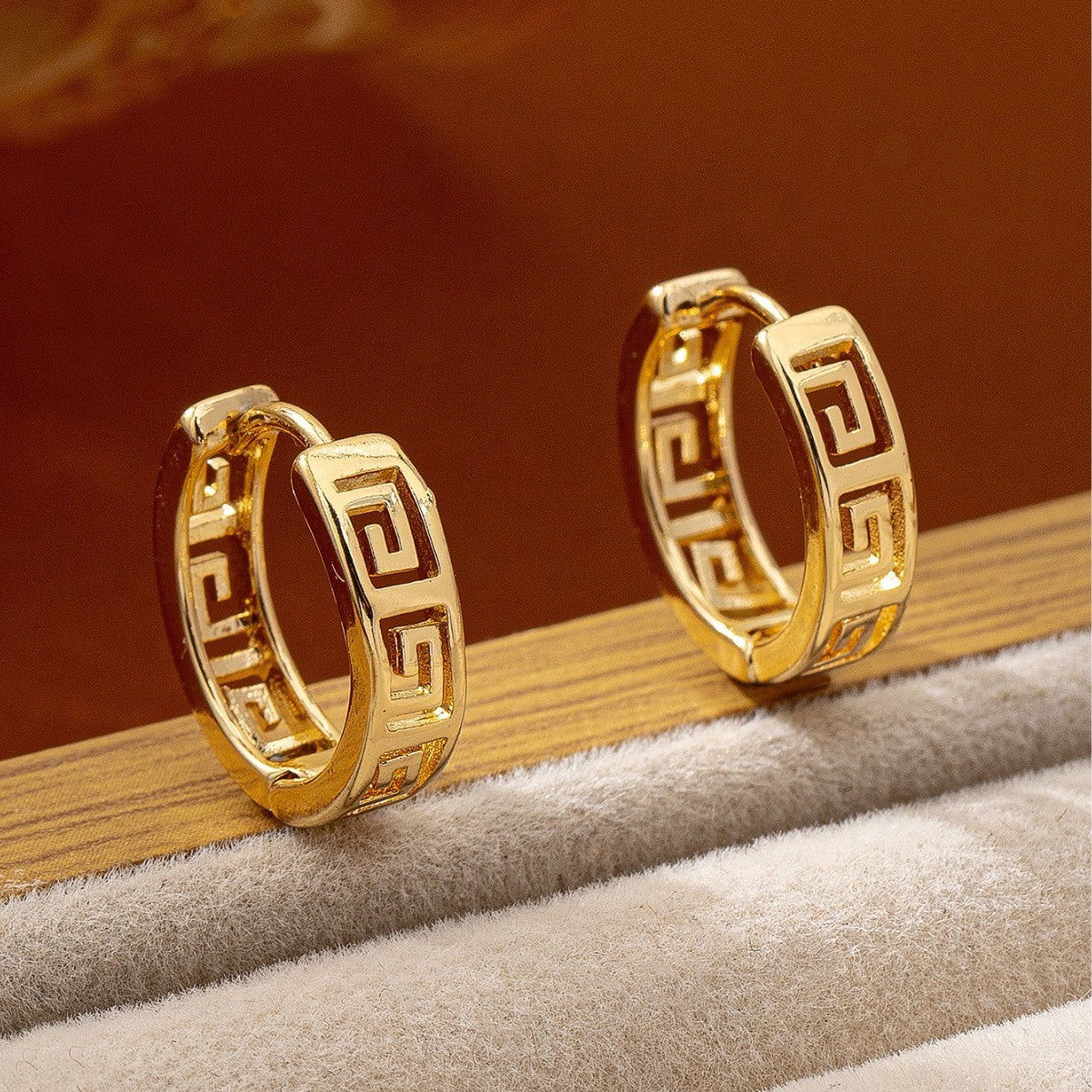 Tibetan Great Wall Pattern Hoop Earrings - Retro Ethnic Style